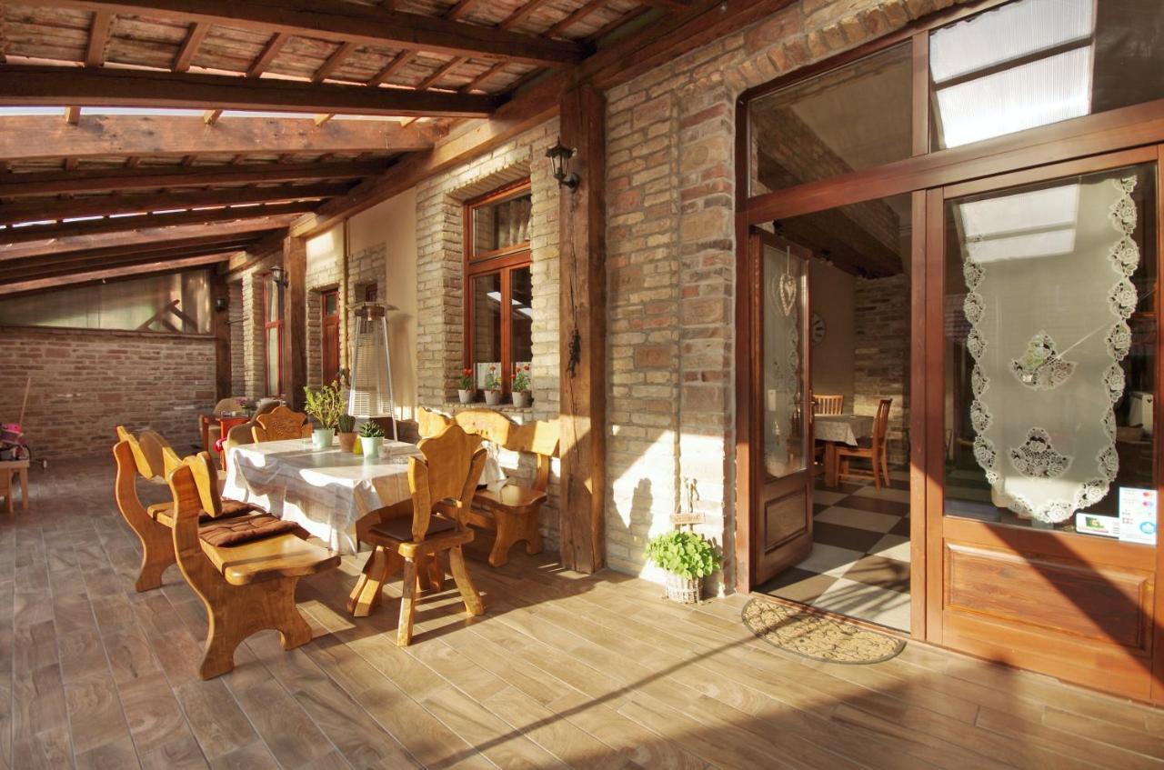 Villa Rusztika Gyula Kültér fotó