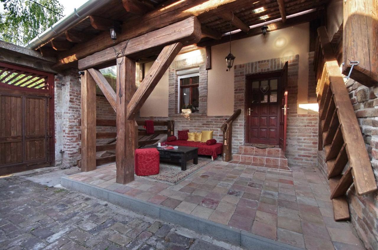 Villa Rusztika Gyula Kültér fotó