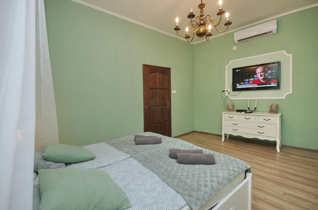 Villa Rusztika Gyula Kültér fotó